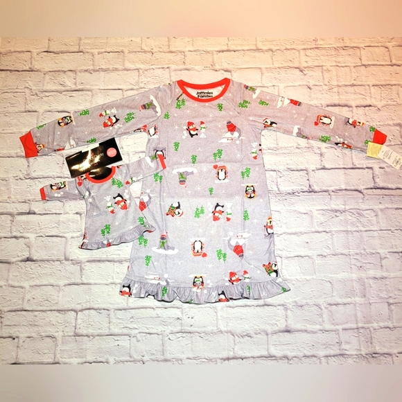 Cuddl Duds Penguin and Friends Night Gown & Doll Set - Picture 2 of 4